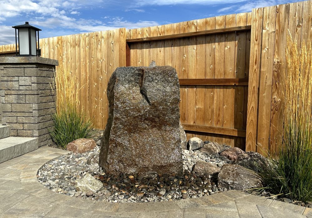 Boulder Water Feature pondless.